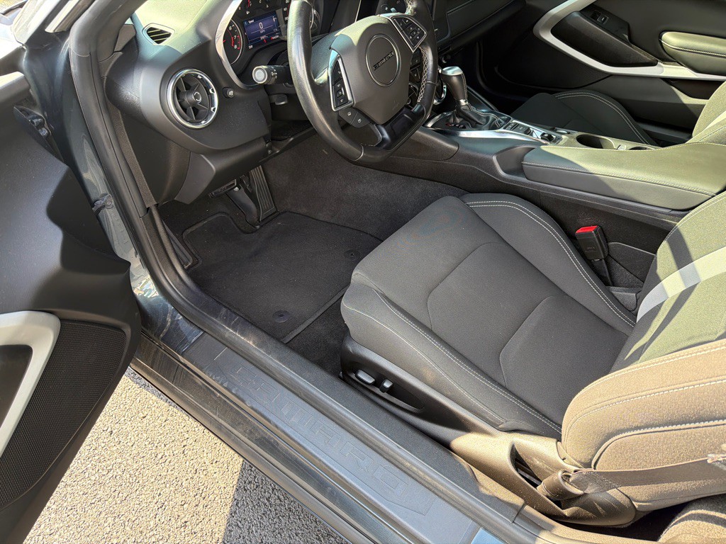 2021 Chevrolet Camaro Image 15