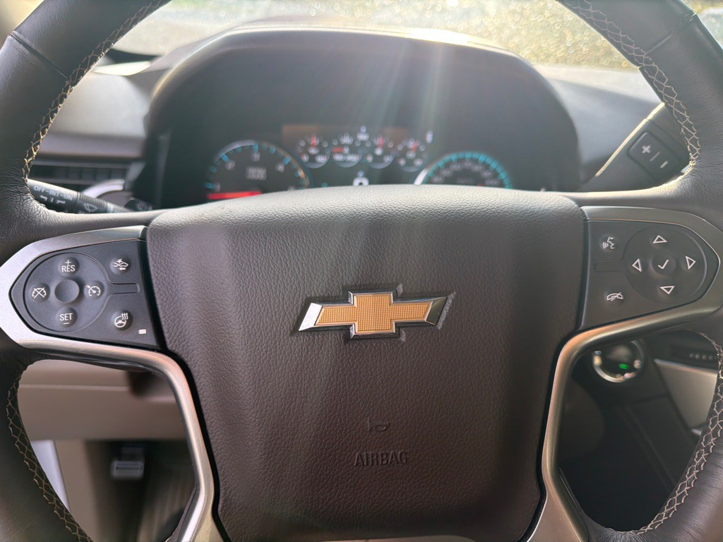 2016 Chevrolet Tahoe Image 17