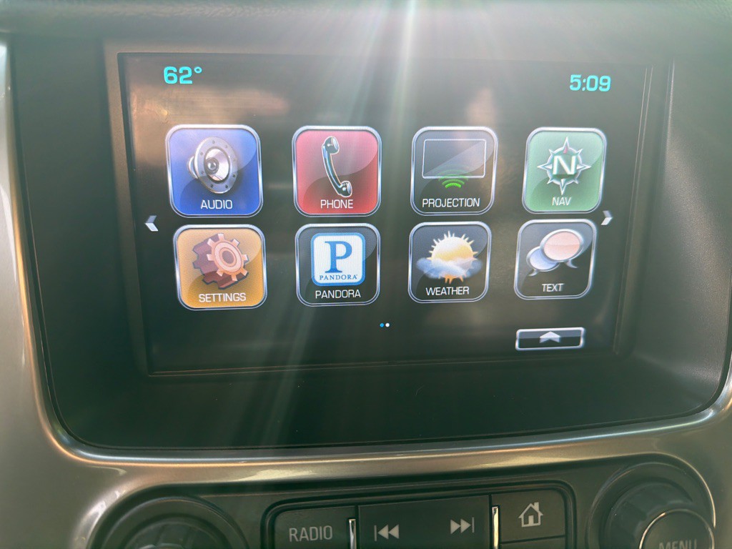 2016 Chevrolet Tahoe Image 18