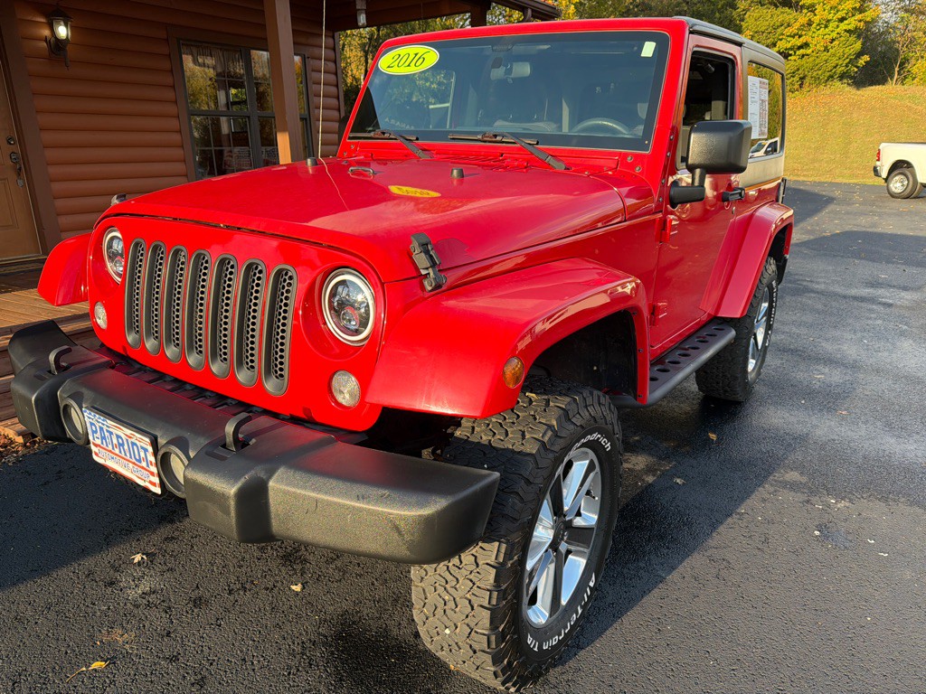 2016 Jeep Wrangler Image 2
