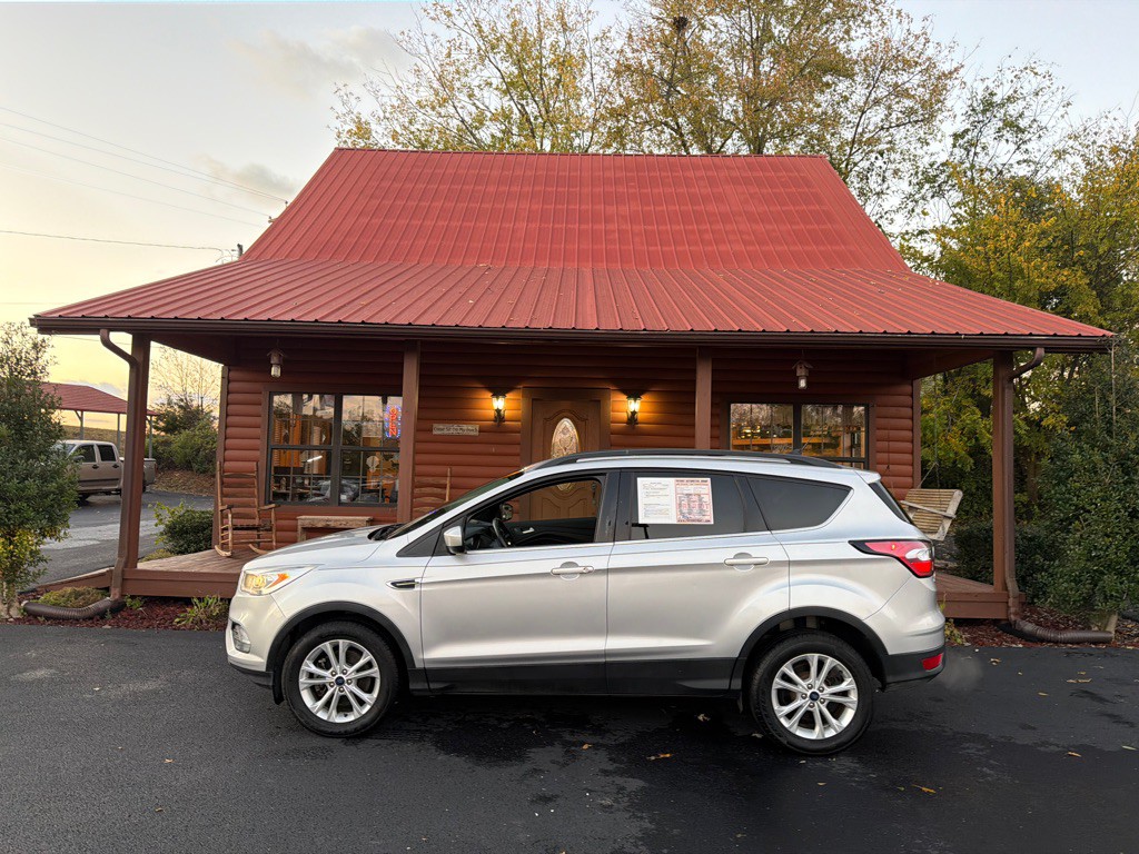 2018 Ford Escape Image 1