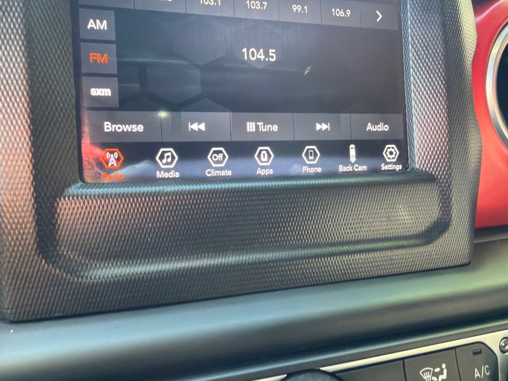 2018 Jeep Wrangler Unlimited Image 15