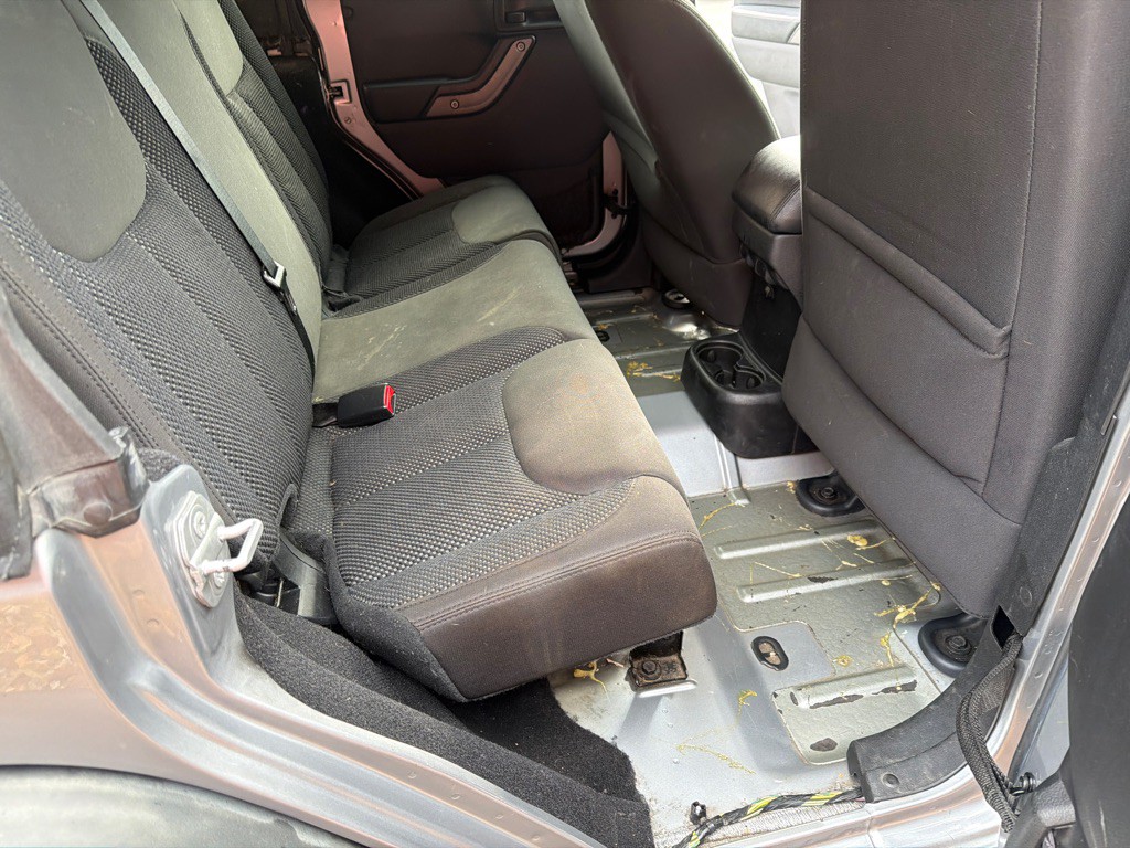 2016 Jeep Wrangler Unlimited Image 13