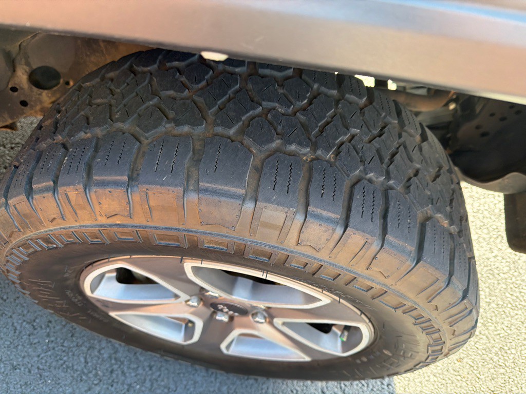 2022 Jeep Wrangler Image 5