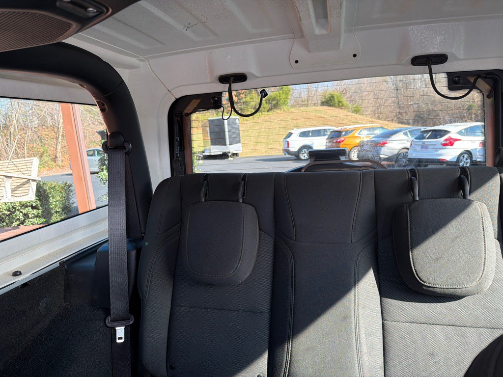 2022 Jeep Wrangler Image 21