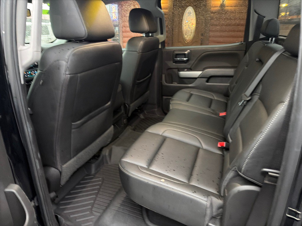 2018 Chevrolet Silverado 1500 Image 18