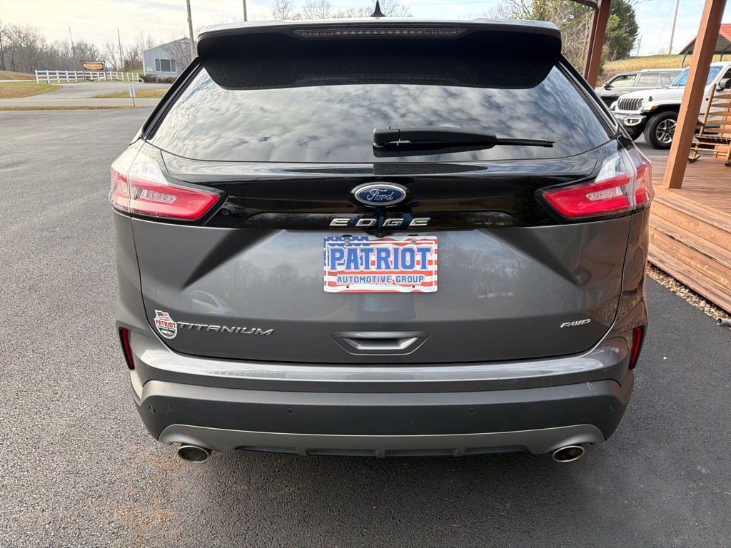 2023 Ford Edge Image 9