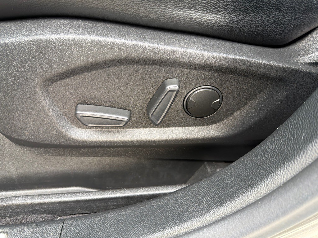 2023 Ford Edge Image 21