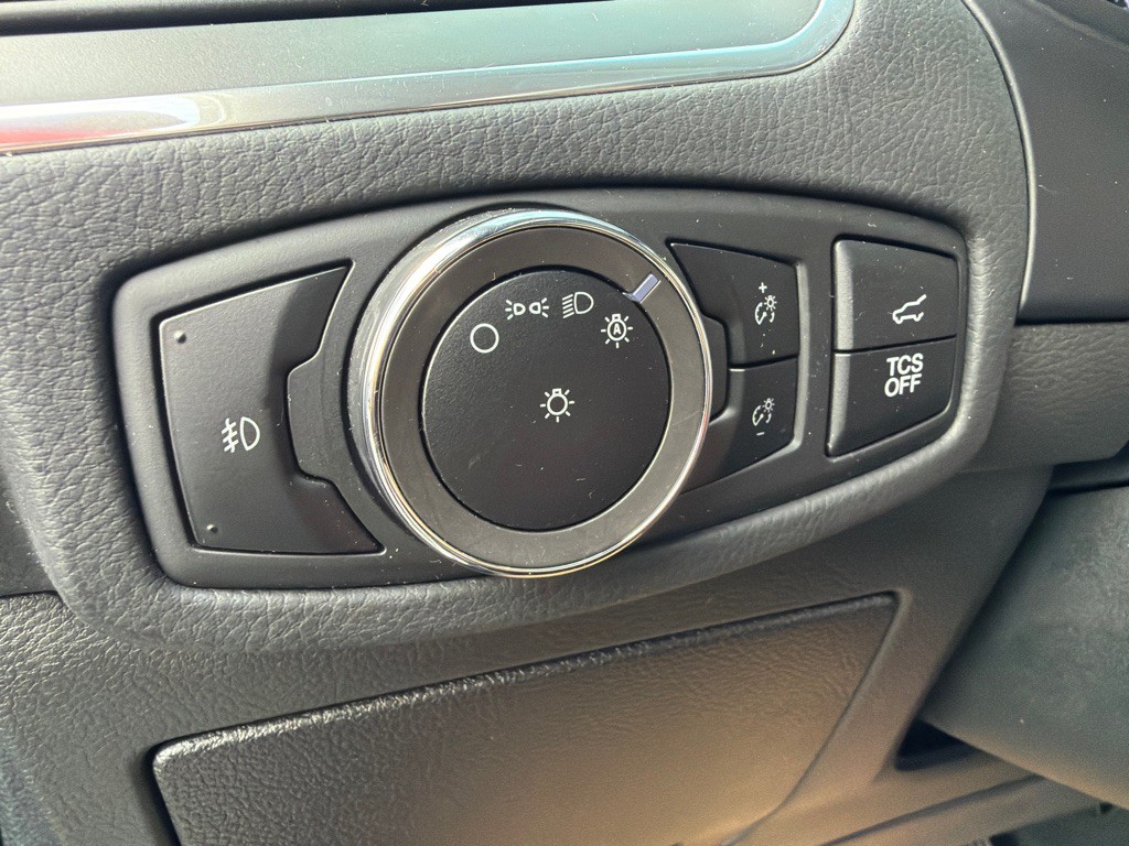 2023 Ford Edge Image 23