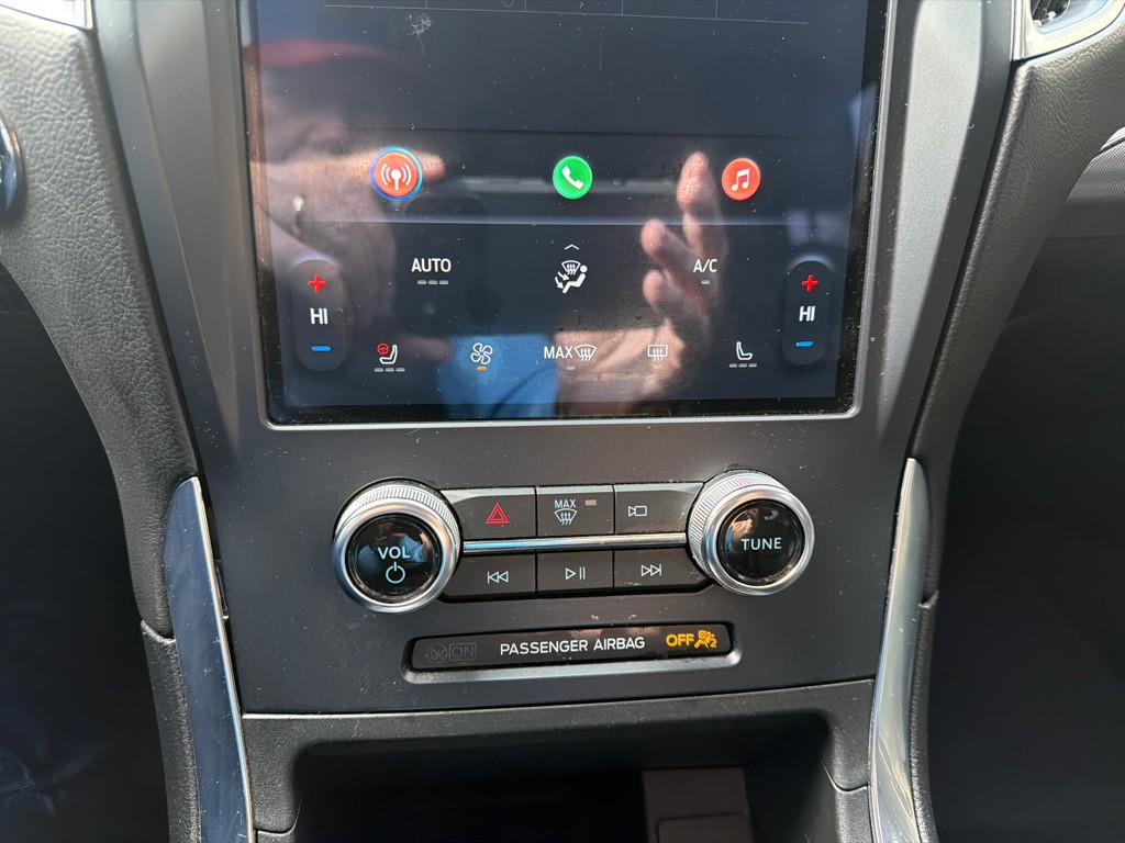 2023 Ford Edge Image 25