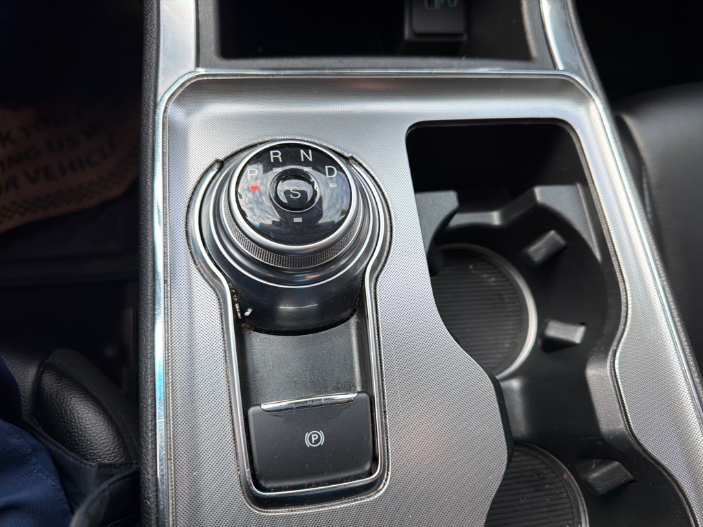 2023 Ford Edge Image 26