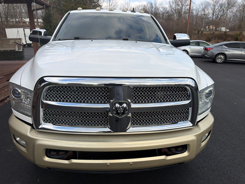 2013 RAM 3500 Image 3