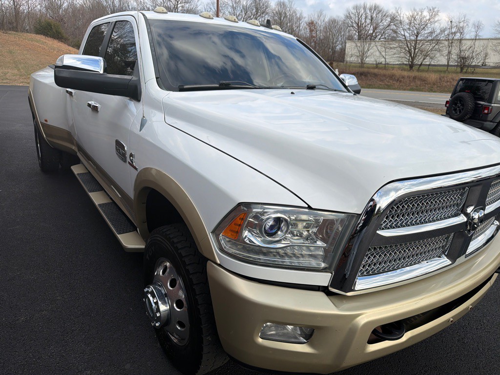 2013 RAM 3500 Image 4