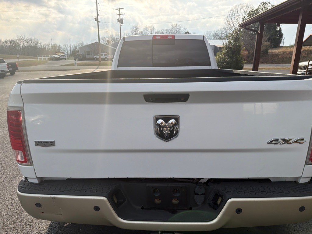 2013 RAM 3500 Image 10