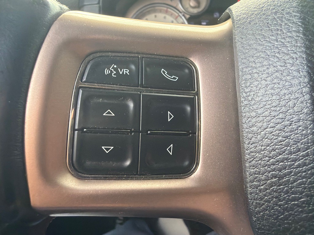 2013 RAM 3500 Image 23