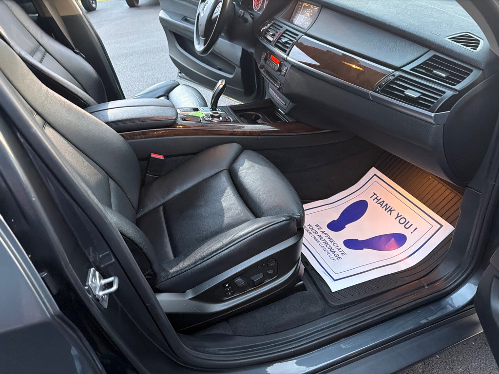 2012 BMW X5 Image 11