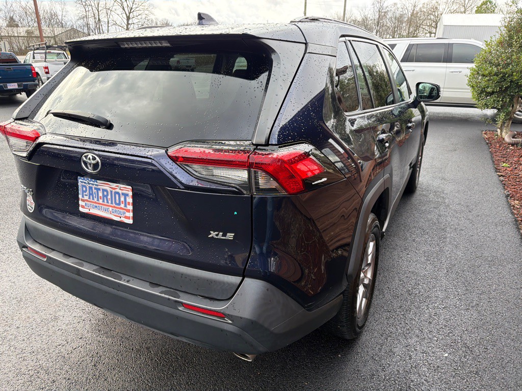 2022 Toyota Rav4 Image 7