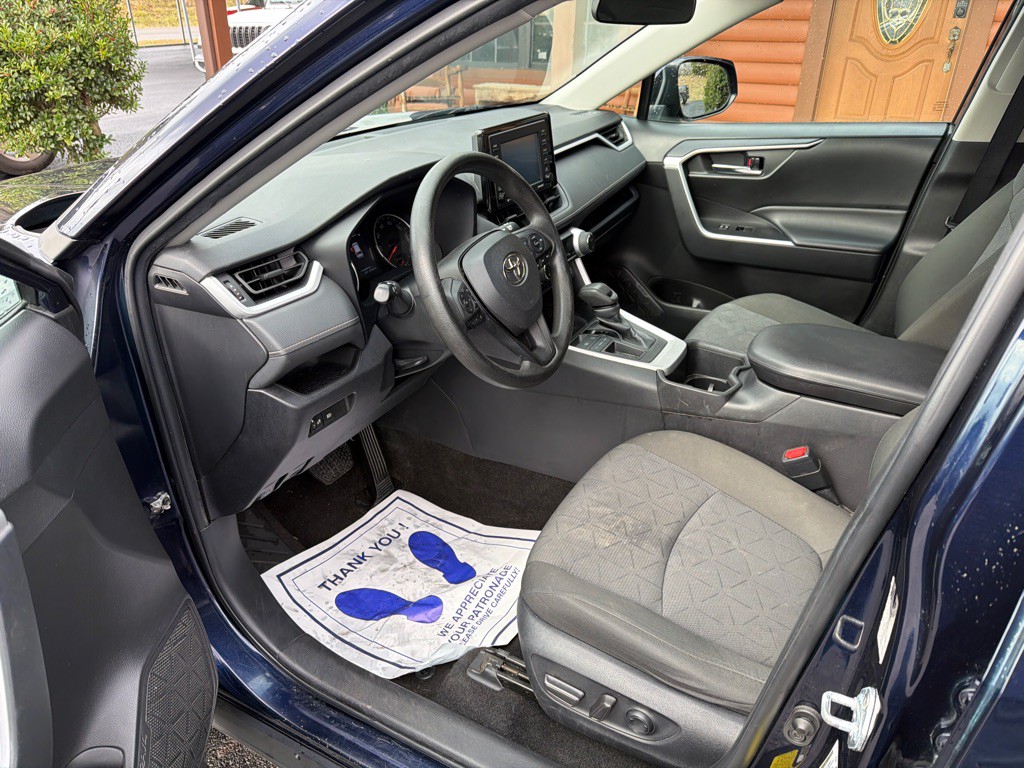 2022 Toyota Rav4 Image 12