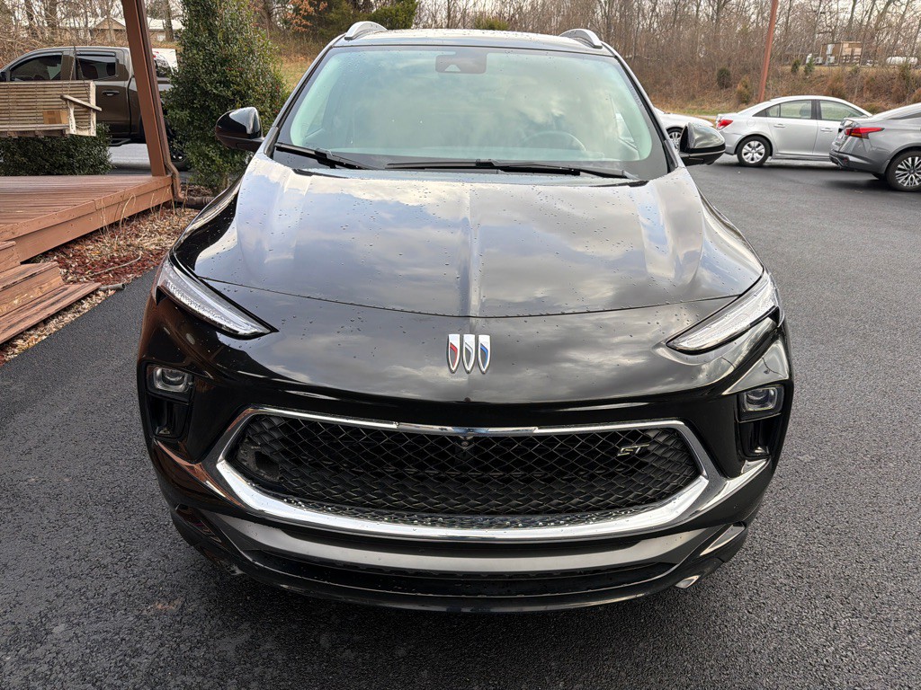 2025 Buick Enclave Image 3