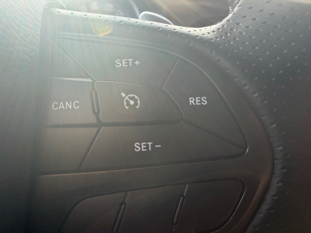 2023 Dodge Challenger Image 19