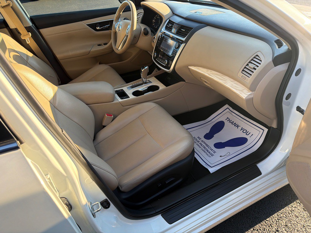 2018 Nissan Altima Image 13