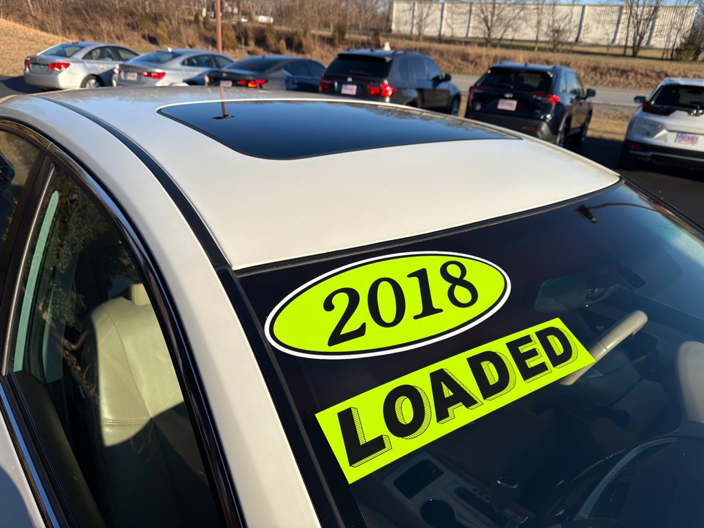 2018 Nissan Altima Image 16