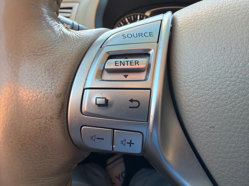 2018 Nissan Altima Image 19