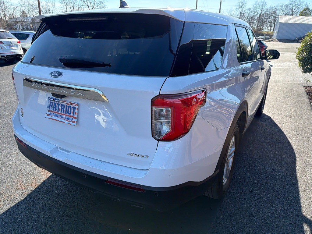 2023 Ford Explorer Image 8