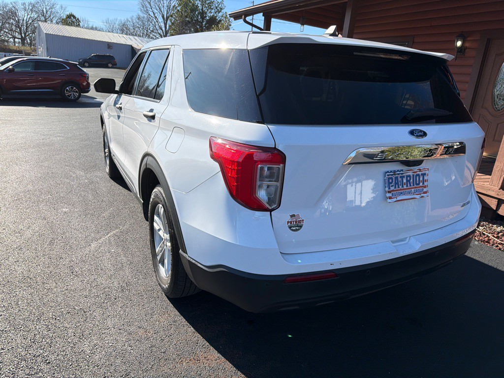 2023 Ford Explorer Image 11