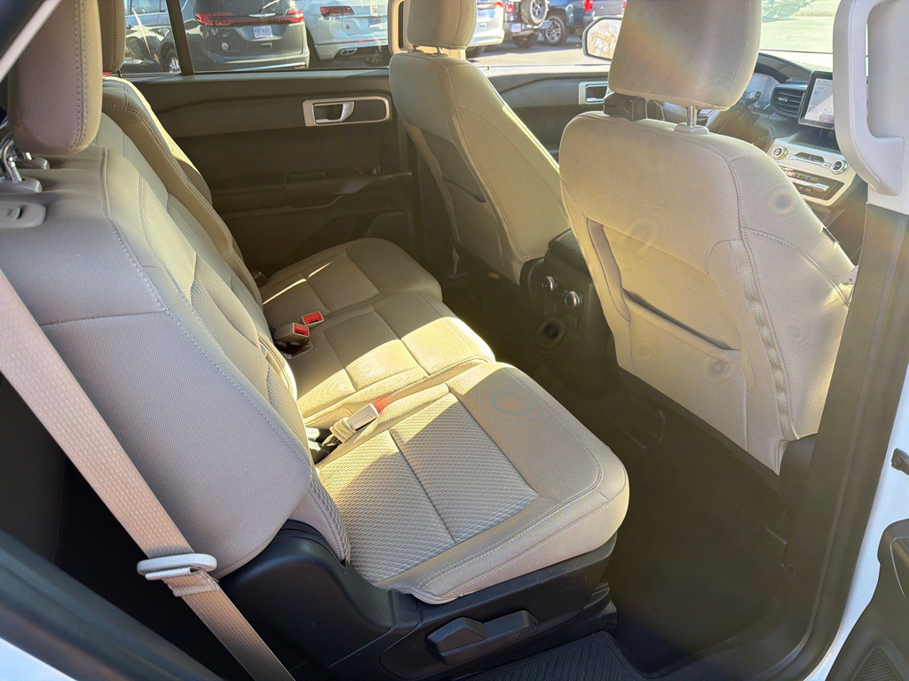 2023 Ford Explorer Image 16
