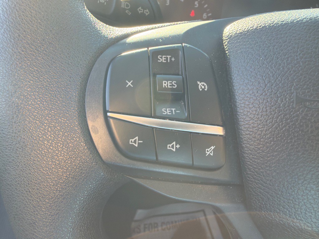 2023 Ford Explorer Image 26