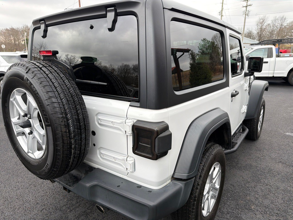 2020 Jeep Wrangler Image 8