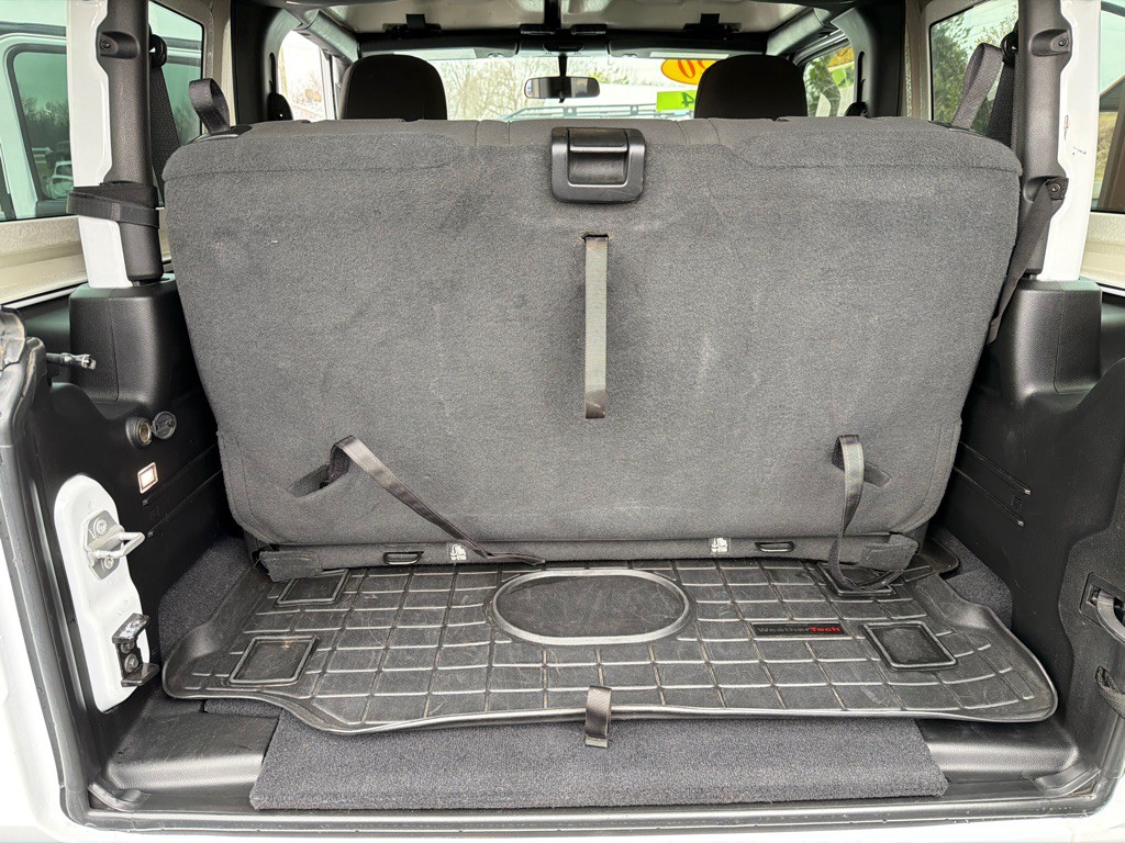 2020 Jeep Wrangler Image 12