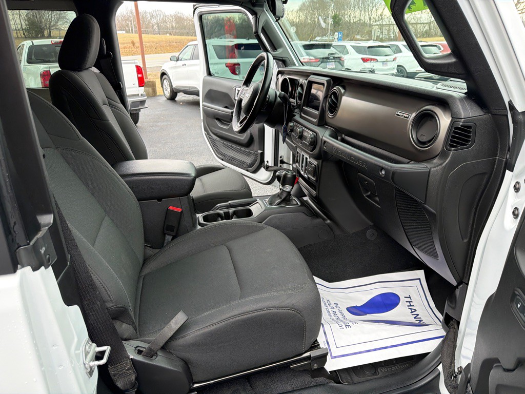 2020 Jeep Wrangler Image 13