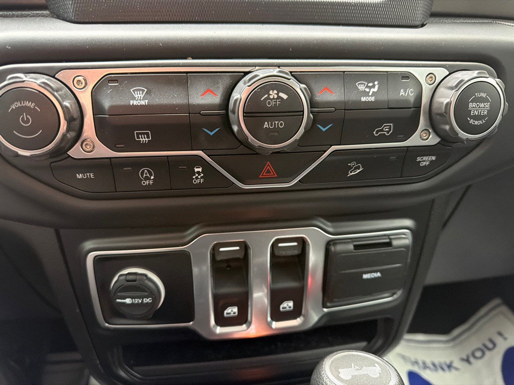 2020 Jeep Wrangler Image 18