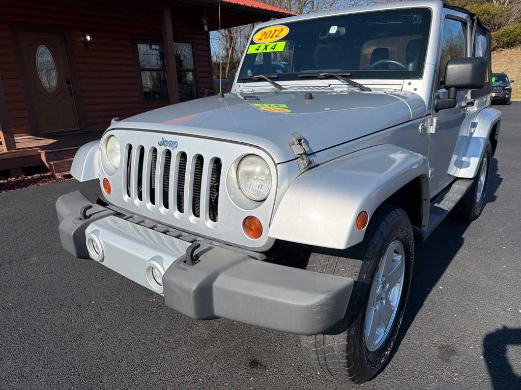 2012 Jeep Wrangler Image 2
