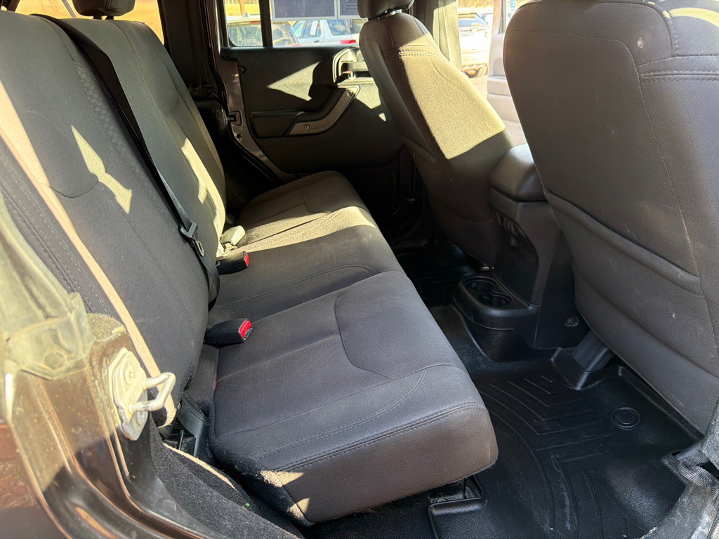 2018 Jeep Wrangler Image 12