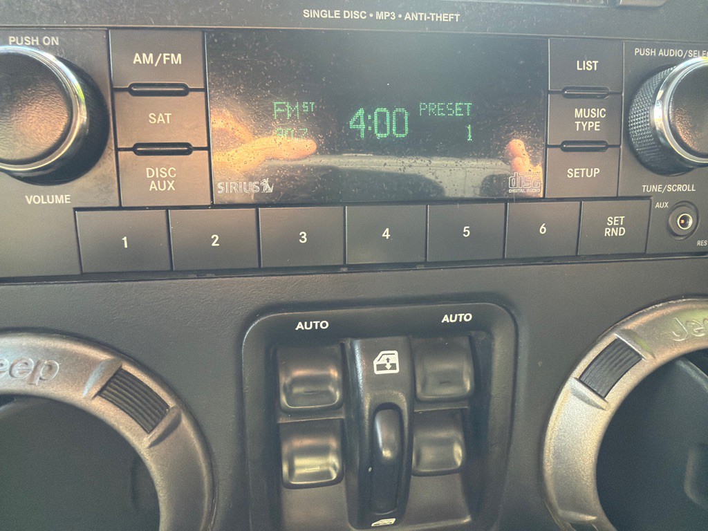 2018 Jeep Wrangler Image 14