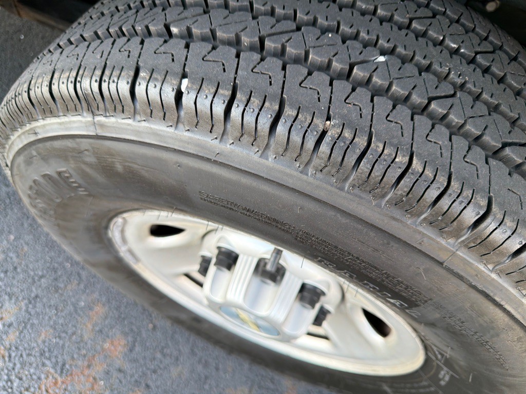 2021 Chevrolet Express Image 9