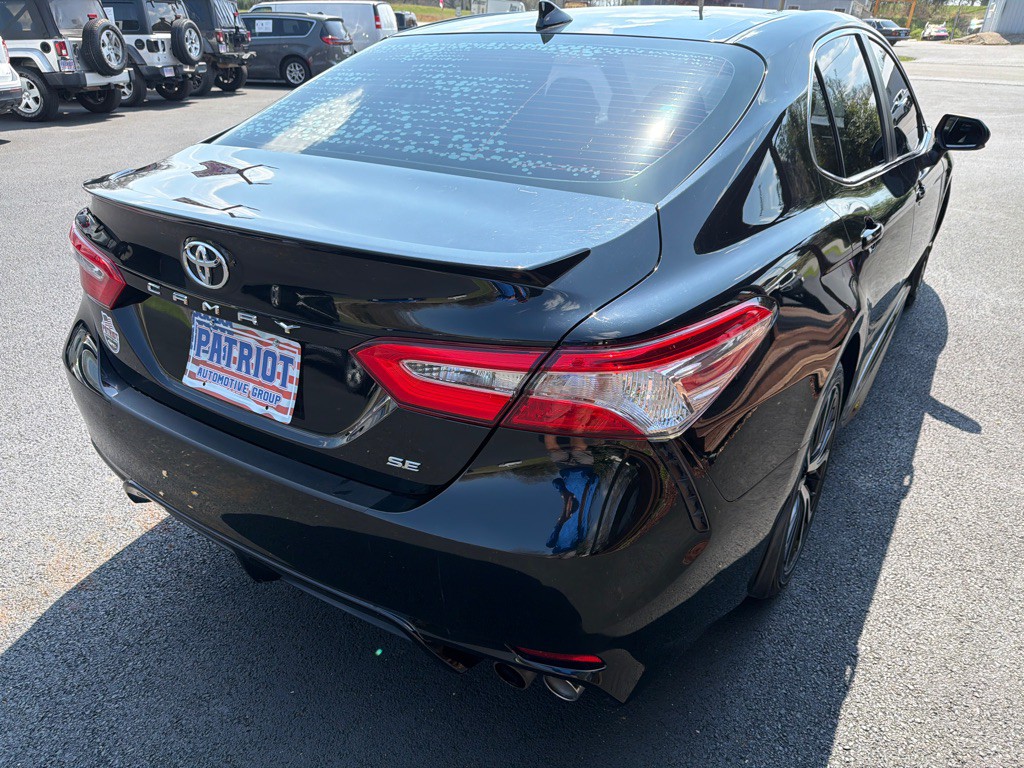 2020 Toyota Camry Image 7