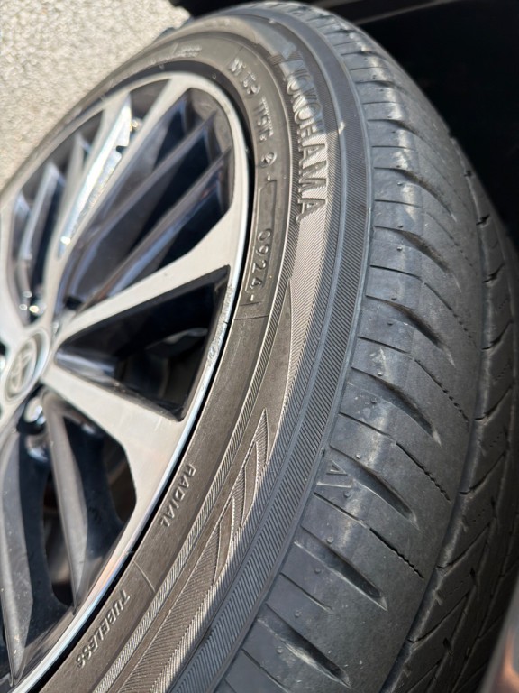 2020 Toyota Camry Image 12