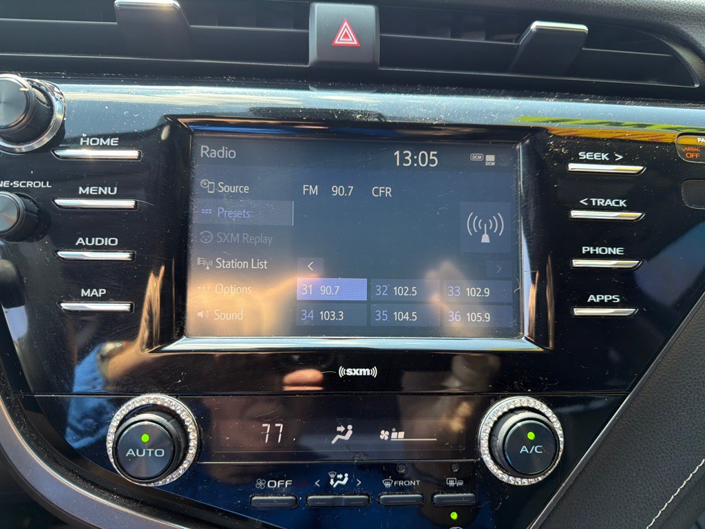 2020 Toyota Camry Image 23