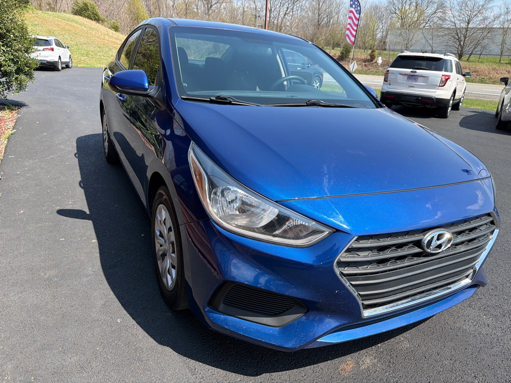 2022 Hyundai Accent Image 4