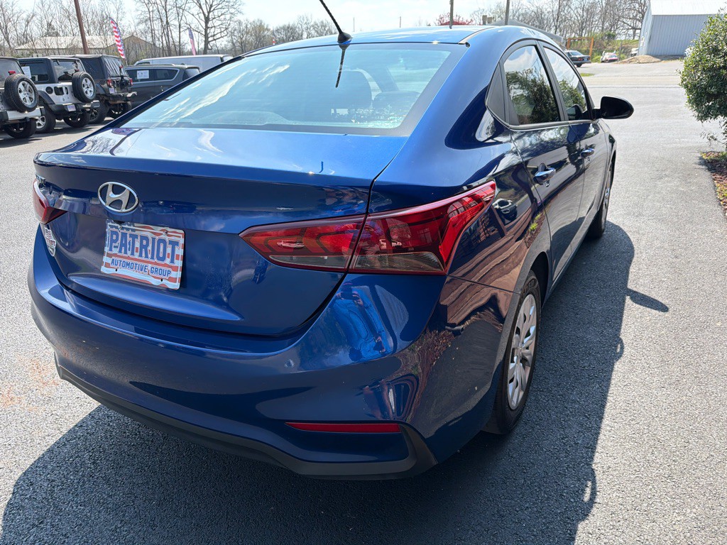 2022 Hyundai Accent Image 7