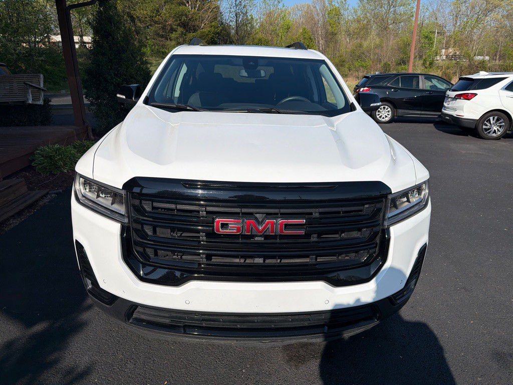 2022 GMC Acadia Image 3