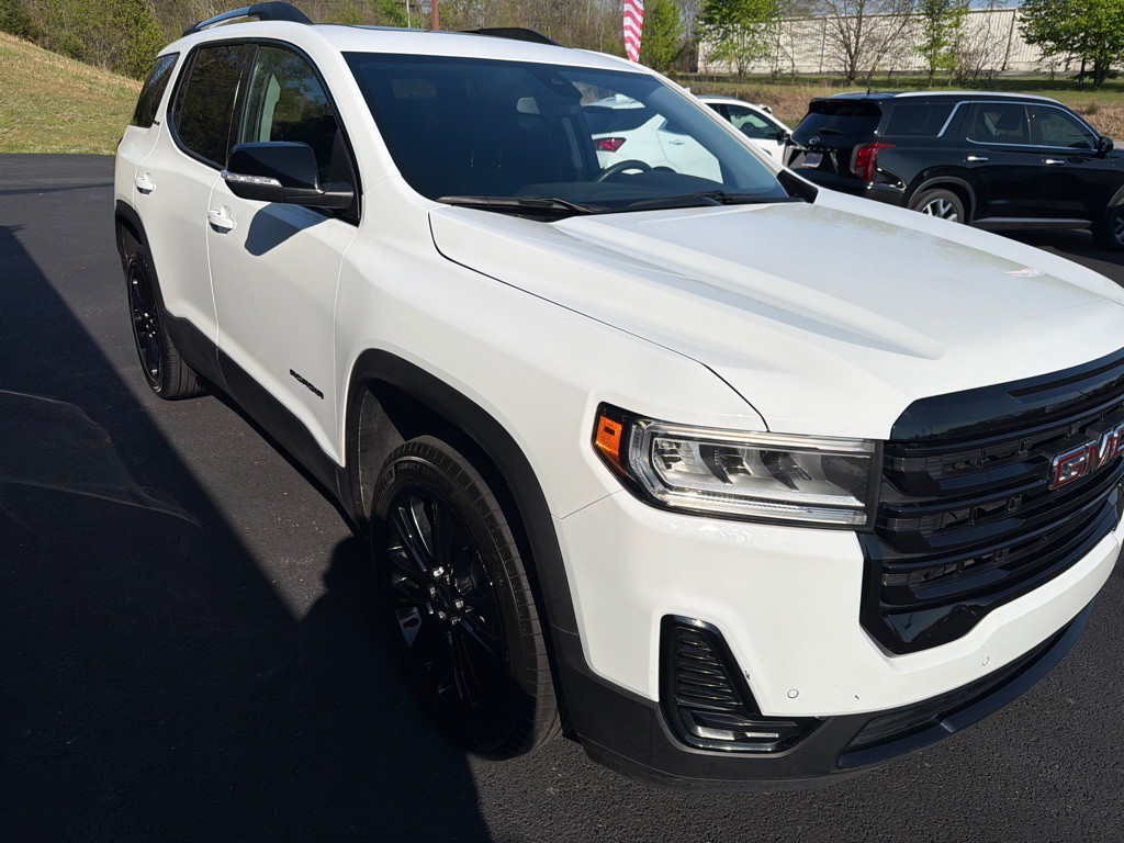 2022 GMC Acadia Image 4