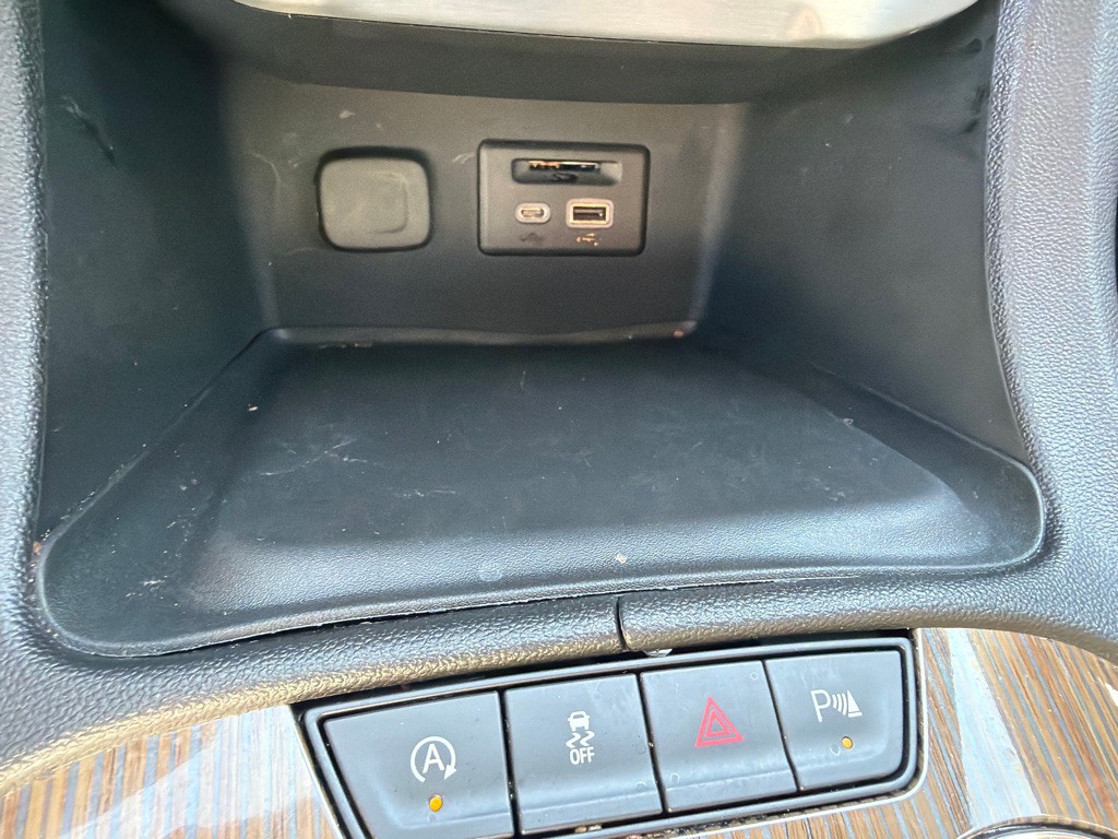 2022 GMC Acadia Image 31
