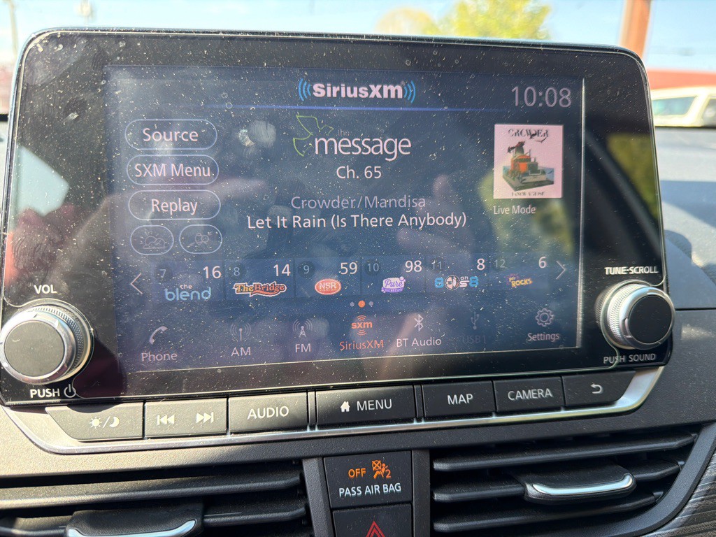 2021 Nissan Altima Image 24