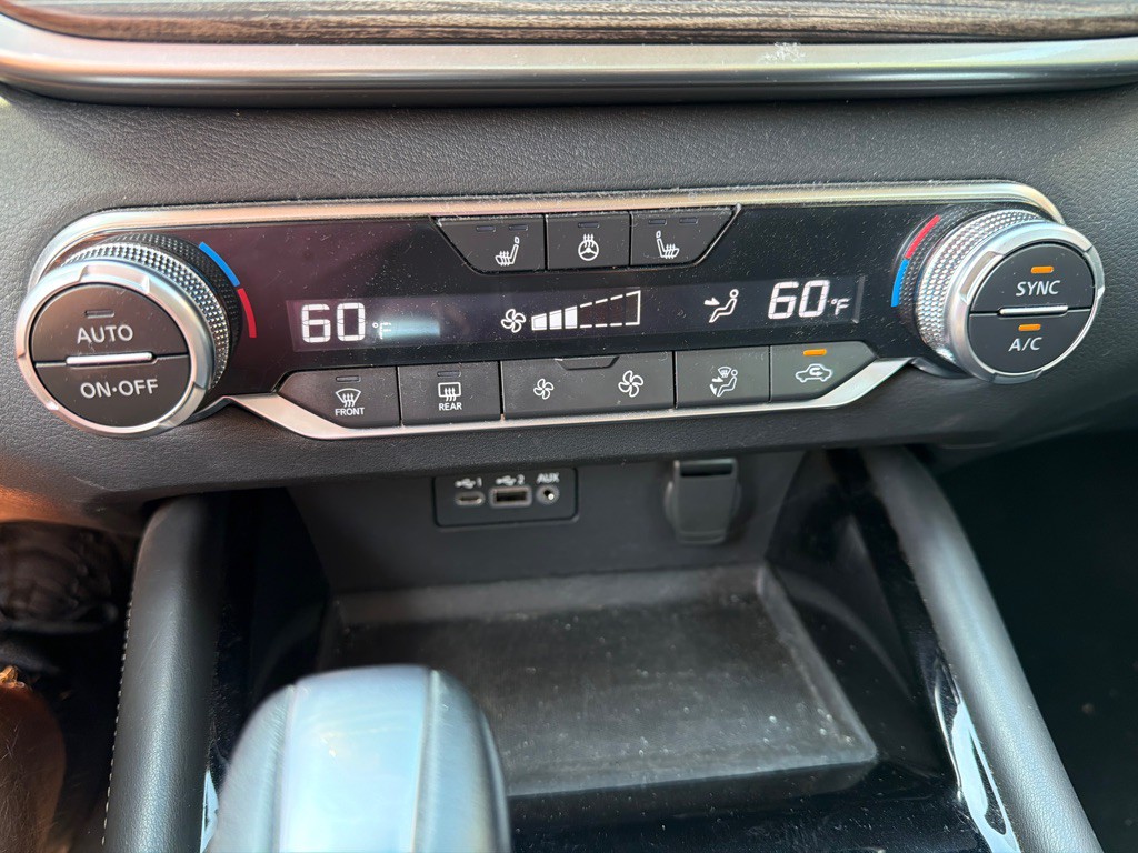 2021 Nissan Altima Image 27