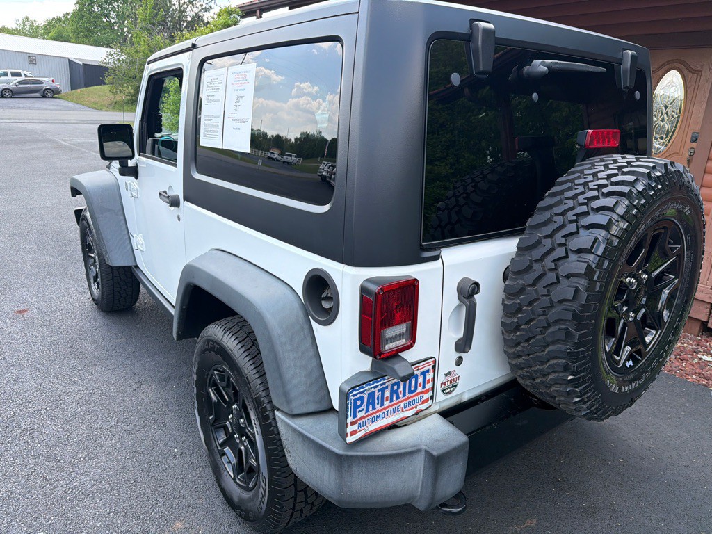 2017 Jeep Wrangler Image 9